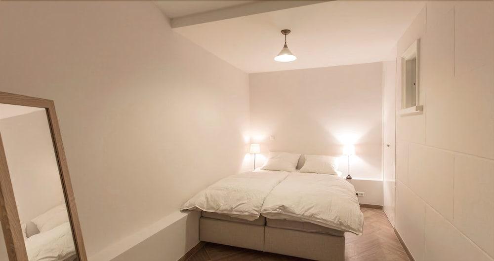Herengracht Apartment